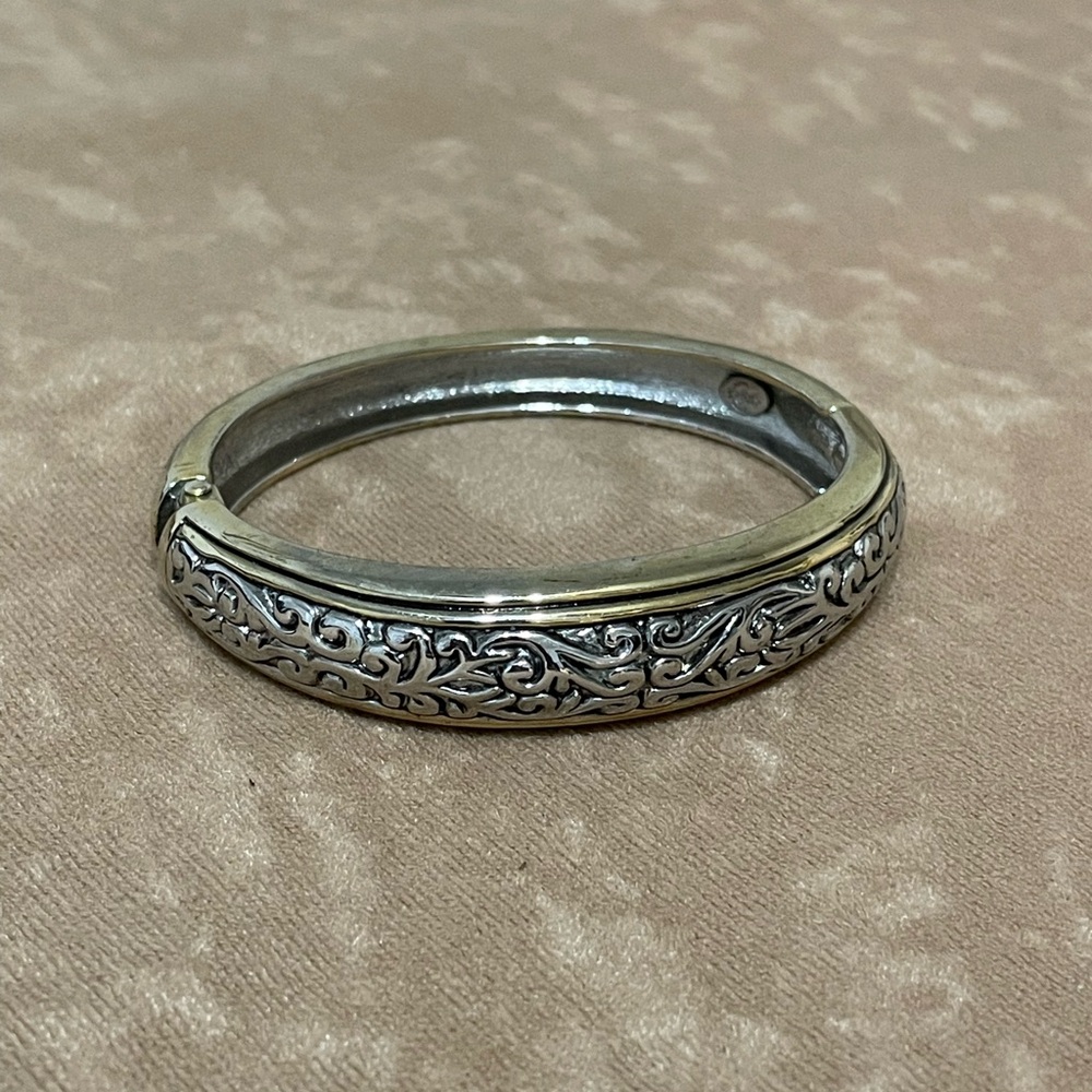 Elegant Silver Bangle Bracelet